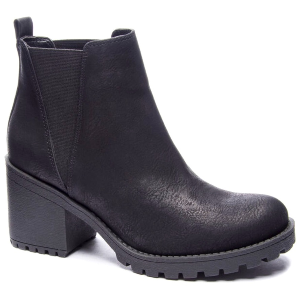 Dirty Laundry Lisbon